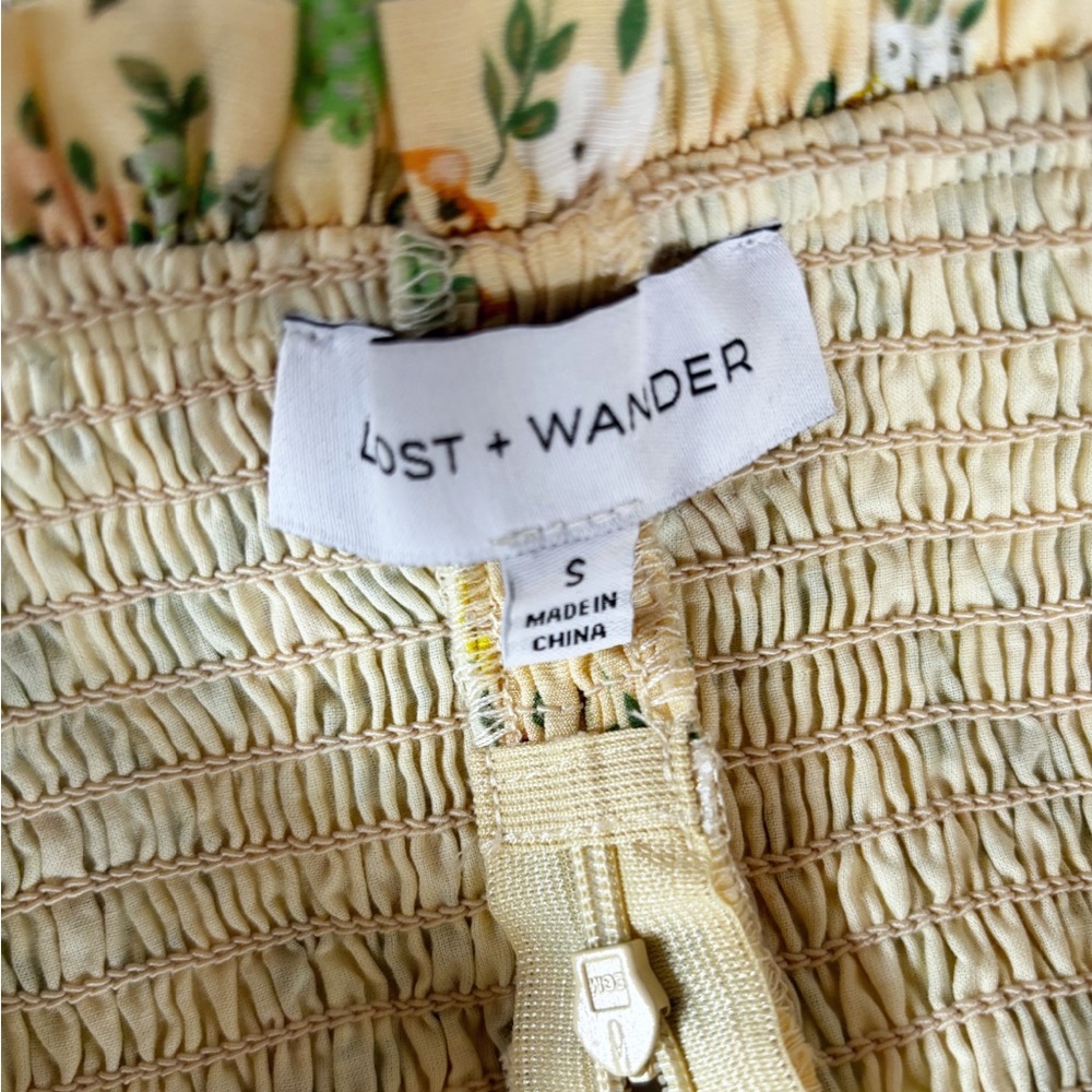 NWT earth angel lost + wander yellow top size small - Picture 3 of 5